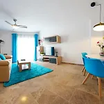Апартаменти Zenplaya 2º4 *
